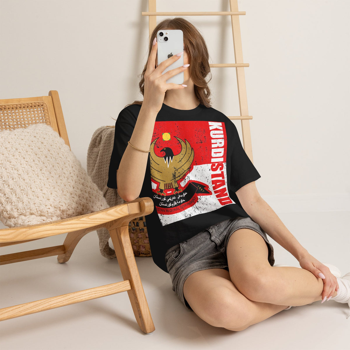 Kurdistan Azadi Wappen Flagge Heimat Newroz Geschenk - Unisex T-Shirt