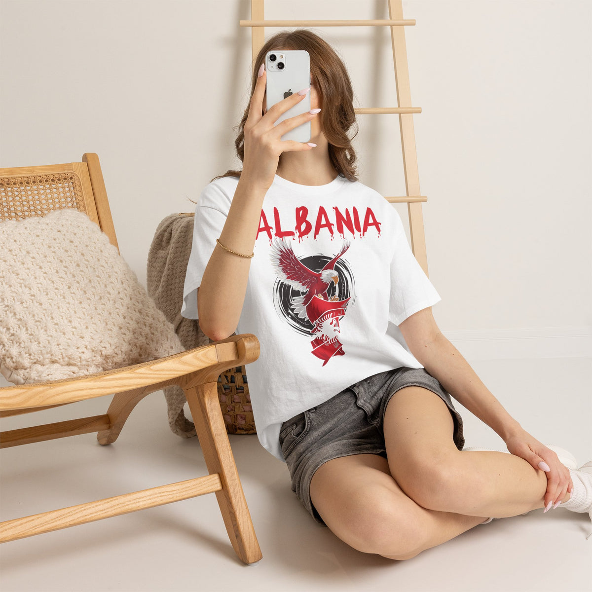 Albania Adler Street Art Urban Flagge - Unisex T-Shirt