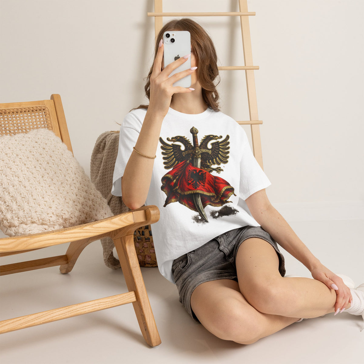 Albania Schwert Art Street Urban Flagge Wappen Stolz - Unisex T-Shirt